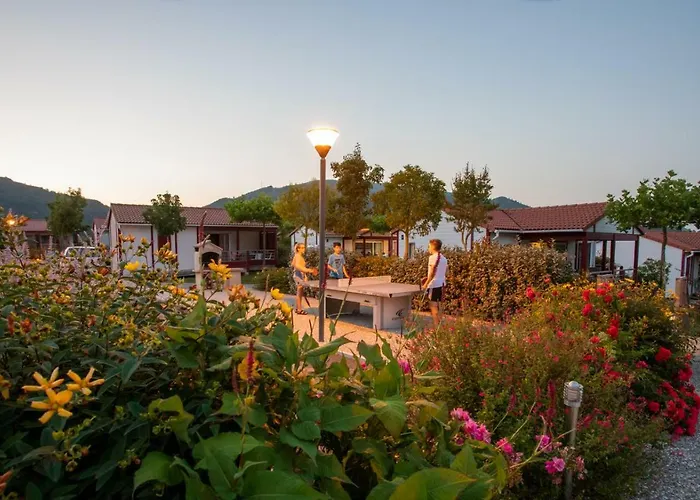 Domaine Larlapean Parque de Campismo