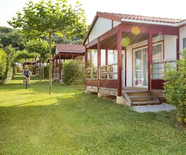 Domaine Larlapean 3*