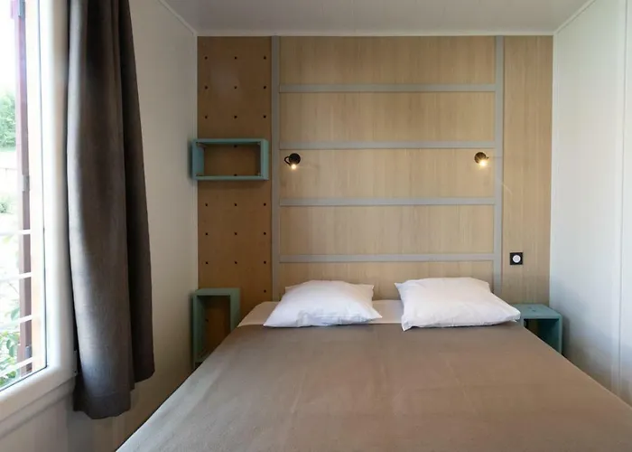 Domaine Larlapean 3*